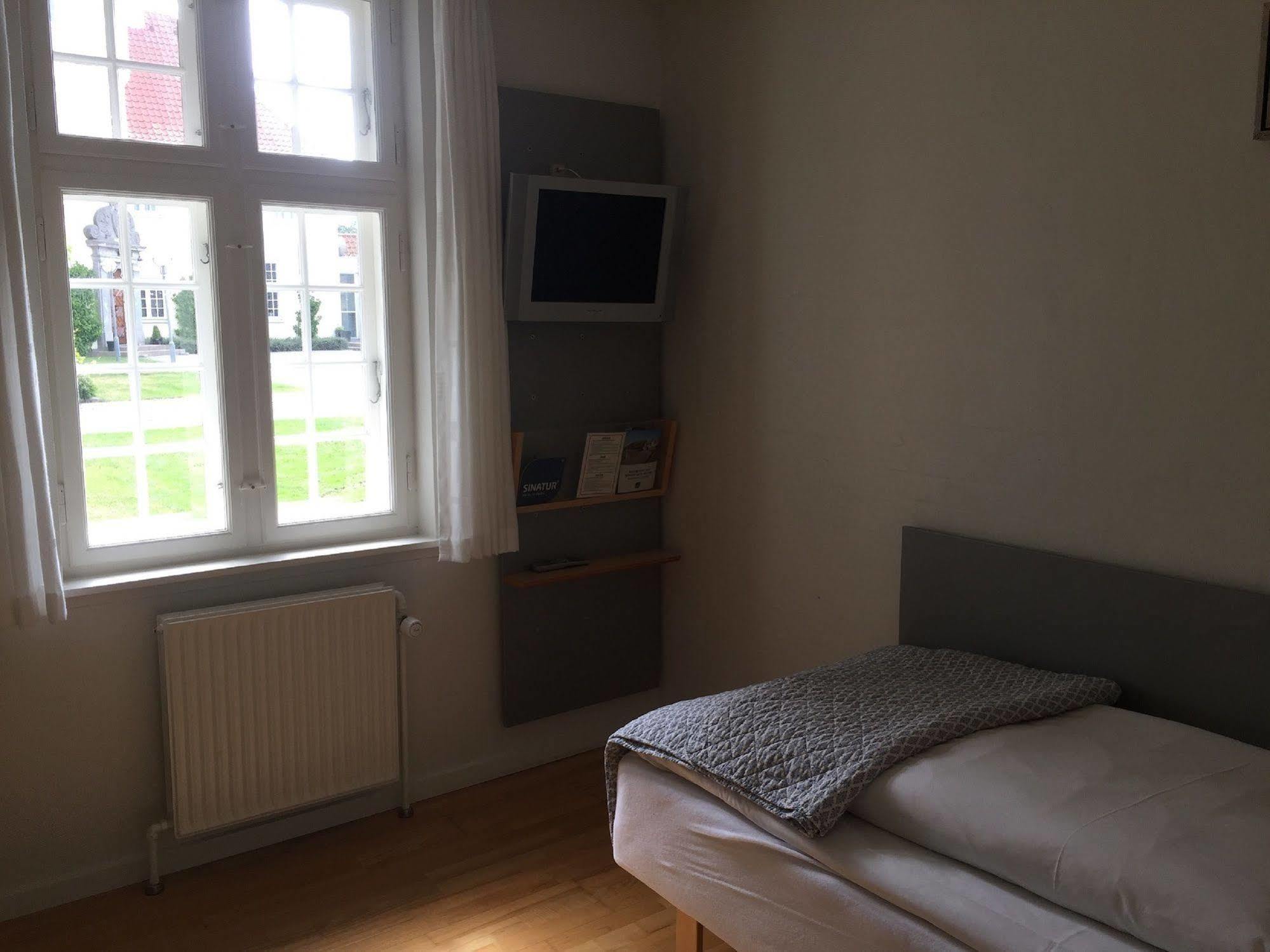 Gl. Avernaes Sinatur Hotel & Konference Ebberup Bagian luar foto